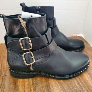 NWT Avellini black leather biker boots